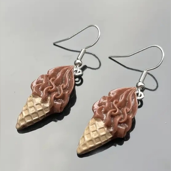 Chocolate Ice cream Earrings - Picture 2 of 5